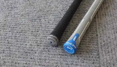 Advantages and disadvantages of standard and midsize golf grips